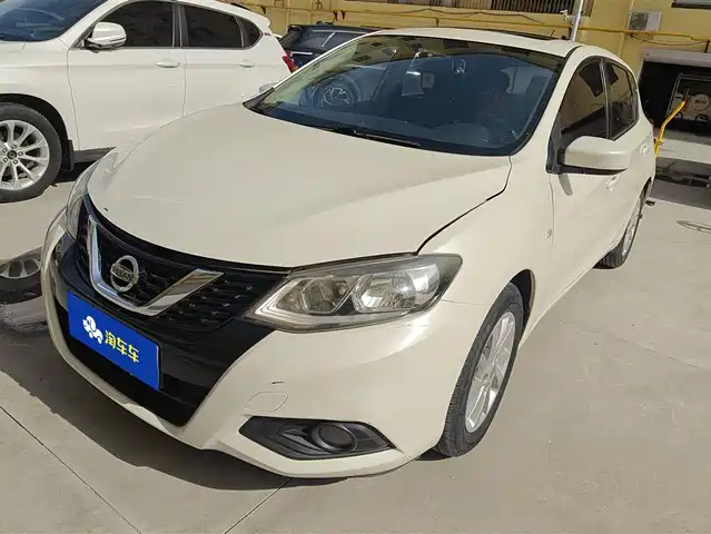 Nissan Tiida Tiida 2016 1.6l Cvt Cool Version