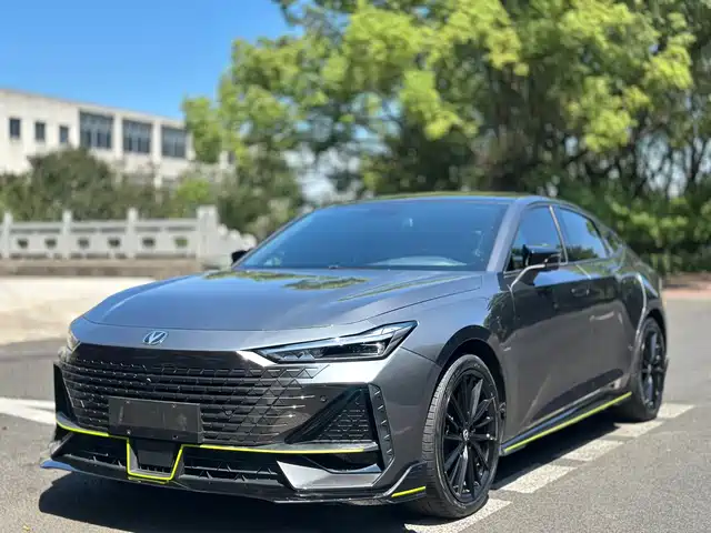 Chang'An Changan Uni-V Changan Uni-V 2022 1.5t Sports Version