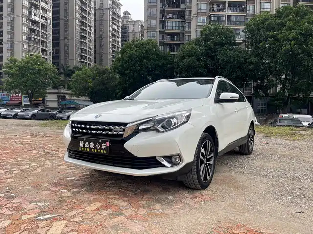 Qichen Venucia T90 Venucia T90 2017 2.0l Cvt Smart Edition