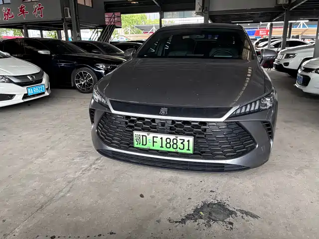 Byd Qin Plus Qin Plus 2025 Dm-I Smart Driving Version 55km Leading Model — фото