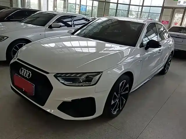 Audi Audi A4l Audi A4l 2023 40 Tfsi Luxury And Dynamic Model