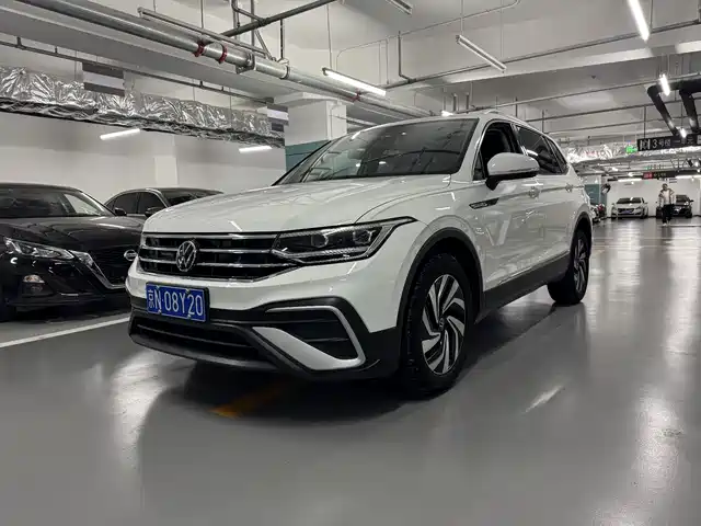 Volkswagen Tiguan L Tiguan L 2024 300tsi Automatic Two-Wheel Drive Smart Version