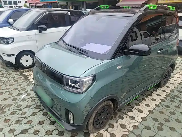 Wuling Motors Hongguang Miniev Hongguang Miniev 2022 Gameboy 200km Gaming Model Lithium Iron Phosphate