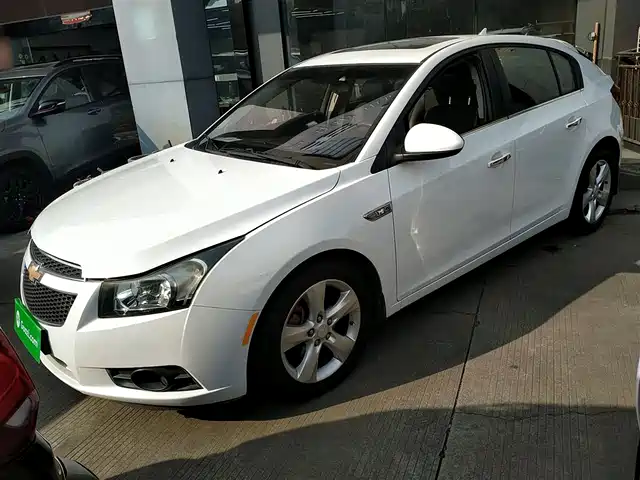 Chevrolet Cruze Cruze 2013 Hatchback 1.6t Automatic Flagship Model