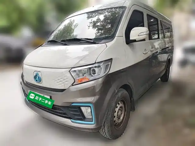 Chang'An Span Crossstar V7 EV — фото