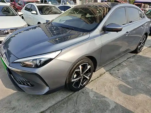 Roewe Roewe I5 Roewe I5 2024 1.5l Cvt Premium Edition