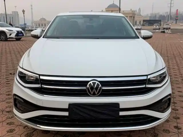 Volkswagen Bora Bora 2023 200tsi Dsg Smart Travel Edition