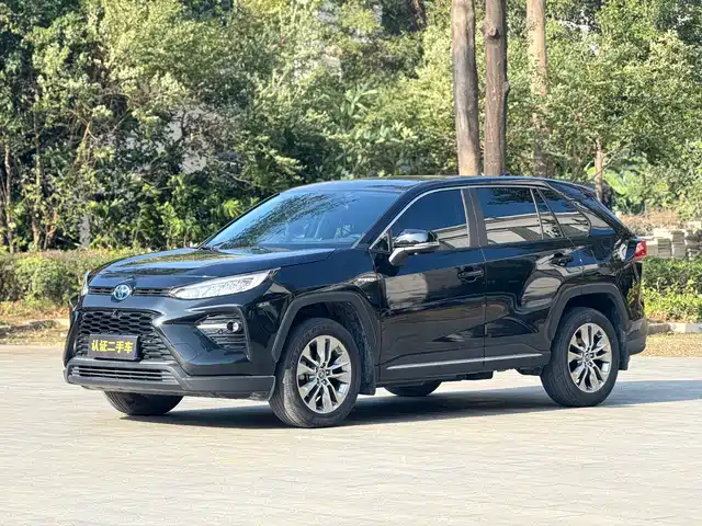 Toyota Willanda Wilanda 2023 Dual Engine 2.5L E-CVT Two-wheel Drive Urban Edition