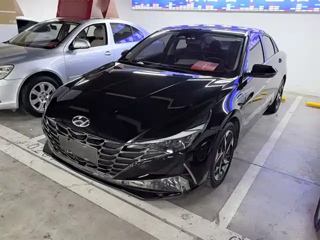Hyundai Elantra Elantra 2022 1.5l Cvt Lux Premium Edition