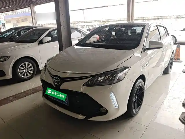 Toyota Vios Fs Vios Fs 2017 1.5l Cvt Fenchi Edition