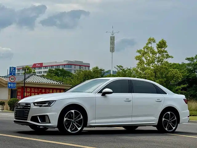 Audi Audi A4l Audi A4l 2019 40 Tfsi Sports National Vi