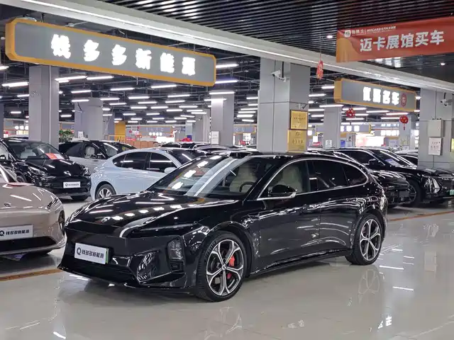 Nio Nio Et5t Nio Et5t 2025 75kwh Touring — фото