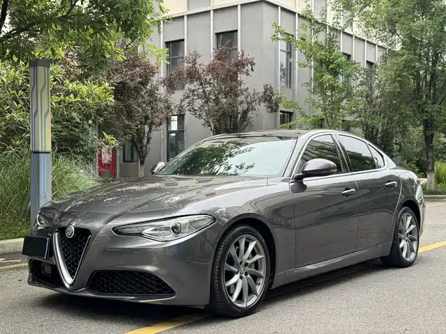 Alfa Romeo Giulia Juliet Giulia Juliet 2021 2.0t 280hp Luxury Edition