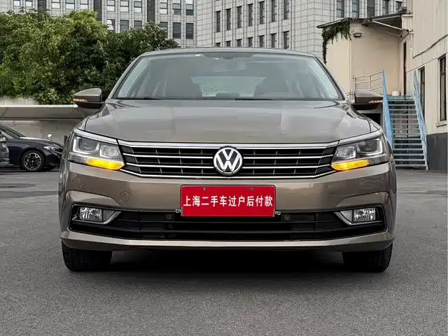 Volkswagen Passat Passat 2017 330tsi Dsg Premium Edition