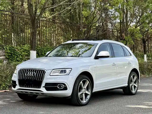 Audi Audi Q5 (Imported) Audi Q5 Imported 2013 45 Tfsi Quattro Sporty