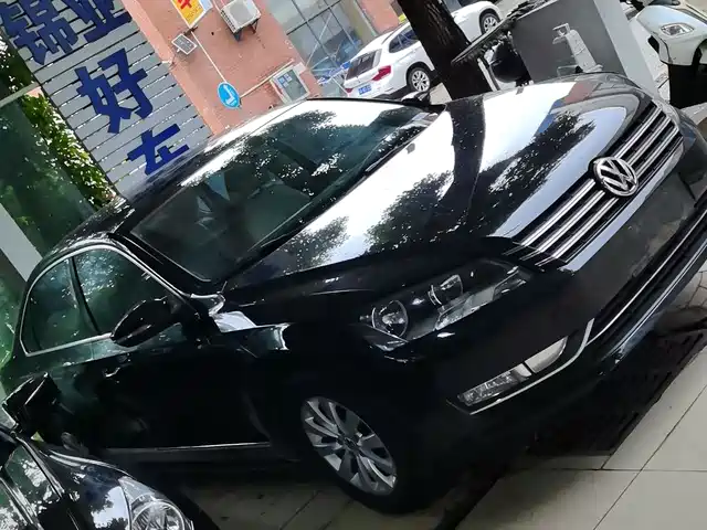 Volkswagen Passat Passat 2013 1.8tsi Dsg Premium Edition