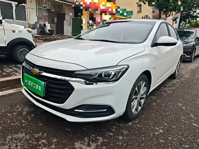 Chevrolet Cruze Cruze 2022 320 Automatic Sunroof Edition