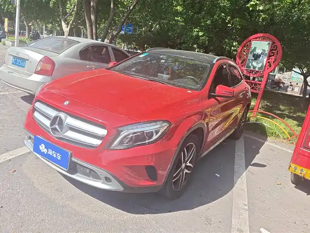 Mercedes-Benz Mercedes-Benz Gla Mercedes-Benz Gla 2016 Gla 200 Fashion Model — фото