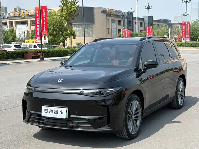 Leap Car Zero Running C16 Leapmoon C16 2024 Extended Range 200 Exclusive Edition — фото