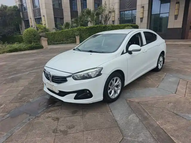 China China H3 Zhonghua H3 2017 1.5l Manual Elite Type — фото