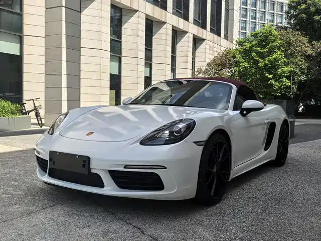 Porsche Porsche 718 Porsche 718 2022 Boxster 2.0t