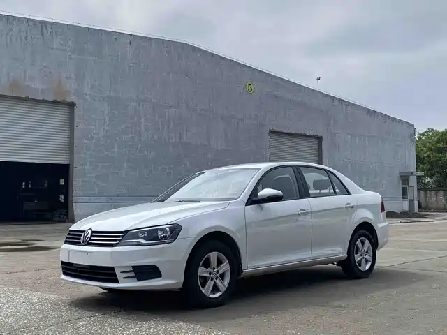 Volkswagen Bora Bora 2014 1.6l Automatic Fashion Model — фото