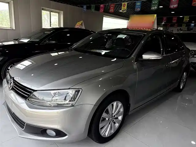 Volkswagen Sagitar Sagitar 2015 1.6l Automatic Comfort Model