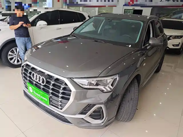 Audi Audi Q3 Audi Q3 2022 35 Tfsi Fashionable And Dynamic — фото