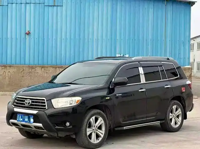 Toyota Highlander Highlander 2011 2.7l 2wd 7-Seat Luxury Version
