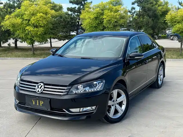 Volkswagen Passat Passat 2013 2.0tsi Dsg Royal Edition