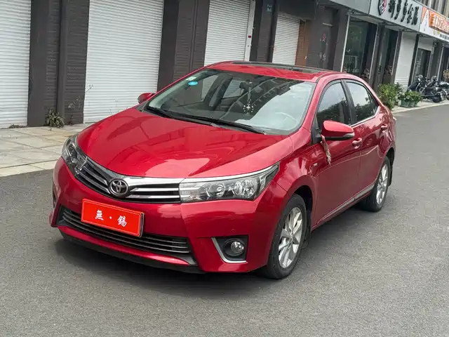 Toyota Corolla Corolla 2014 1.6l Cvt Gl-I Leather Version — фото