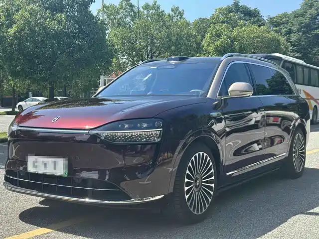 Aito Asks The World Wenjie M9 Wenjie M9 2025 Extended Range Ultra Version 52kwh 6-Seater Version