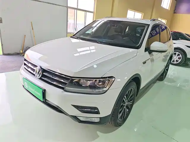 Volkswagen Tiguan L Tiguan L 2019 Facelift 280tsi Automatic Two-Wheel Drive Panoramic Comfort Version National Vi — фото