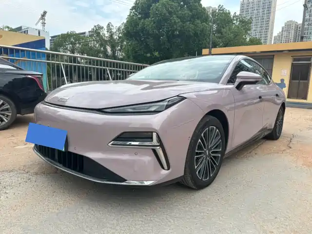 Geely Galaxy Galaxy Star 8 Galaxy Star 8 2025 60km EM-i luxury edition