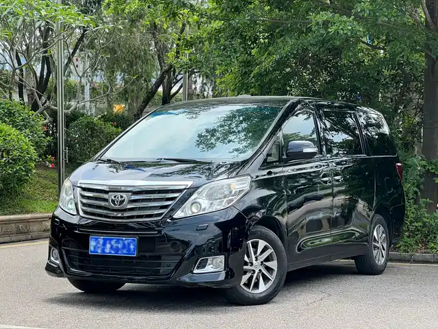 Toyota Elfa Alfa 2012 3.5l Deluxe Edition