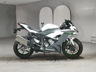 KAWASAKI ZX-6R — фото