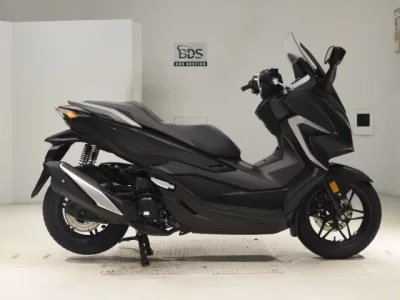 HONDA FORZA -5