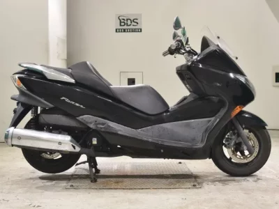 HONDA FORZA Z — фото