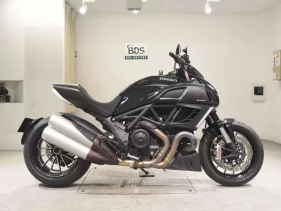 DUCATI DIAVEL — фото