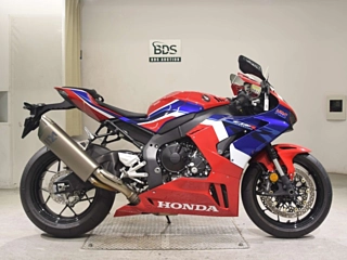 HONDA CBR1000RR-R — фото