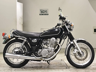 YAMAHA SR400-3 — фото