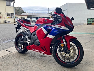 HONDA CBR600RR — фото