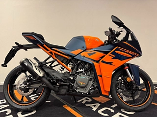 KTM RC390 — фото