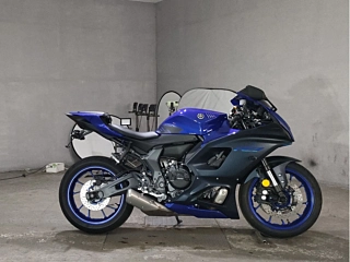 YAMAHA YZF-R7 — фото