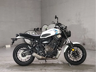 YAMAHA XSR700 — фото