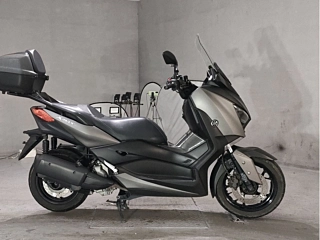 YAMAHA X-MAX250 — фото