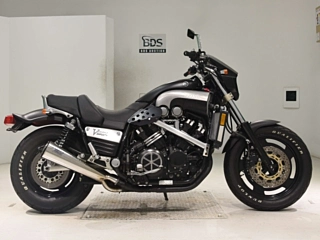 YAMAHA V-MAX — фото