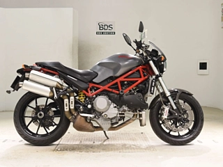 DUCATI MONSTER S4R TESTASTRETTA — фото