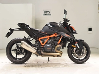 KTM 1290 SUPER DUKE R — фото
