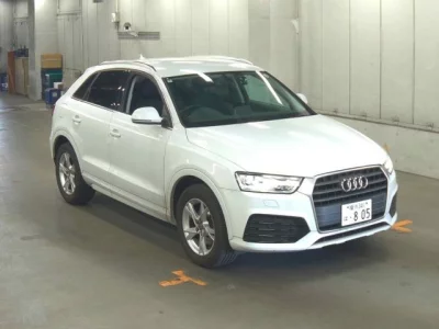 Audi Q3 2018 г., 1390 куб. см. Цена в РФ с ПТС 1 456 109 руб. — фото